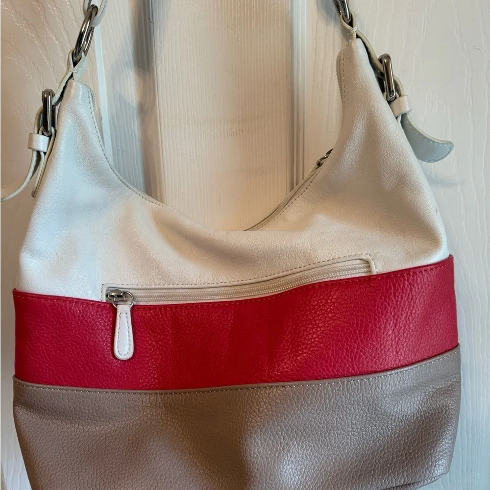 Gianni Bernini tri-color leather shoulder bag.